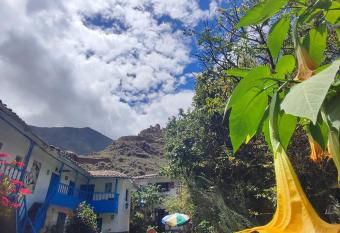 Las Portadas allows 18 year olds to book a room