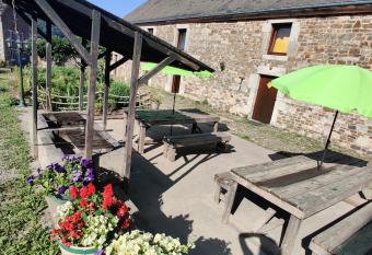 La Ferme de Werpin has Balcony rooms