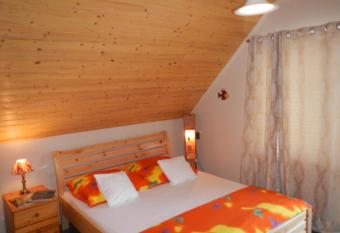 Vak  ci   Apartman has Balcony rooms