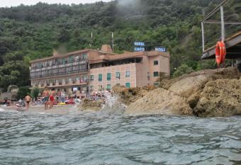 Hotel Capo Noli has Balcony rooms
