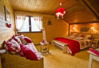 Chalet la Colombi  re allows 18 year olds to book a room