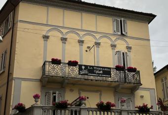 La Terrazza Vercelli Bed & Charme allows 18 year olds to book a room
