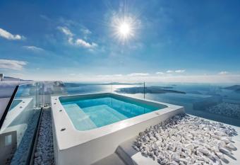 Malteza Private Villa allows 18 year olds to book a room