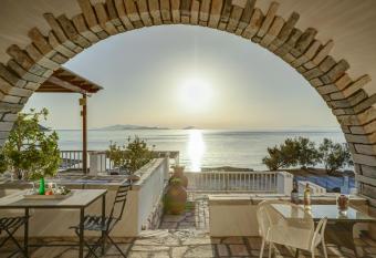 Agerino has Balcony rooms