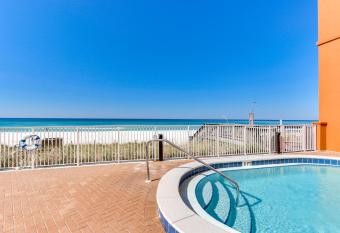 Tropic Winds Resort by Panhandle Getaways has Balcony rooms