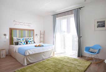 Villa Millennium has Balcony rooms