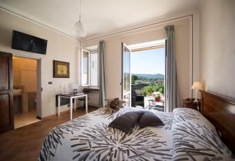 B&B Borgo Cortese has Balcony rooms