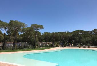 Camping I Melograni has Balcony rooms