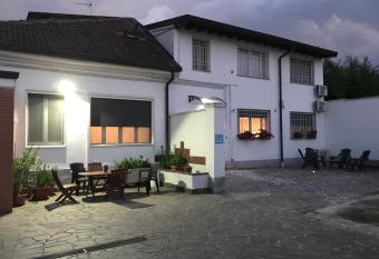 Milano Canal Apartments has Balcony rooms