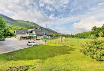 Guest house 902   rnivec has Balcony rooms