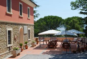 Terre della Rinascita has Balcony rooms