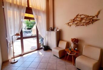 Anthemio has Balcony rooms