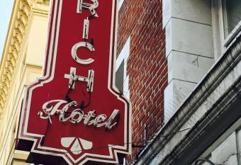 Aldrich Hotel allows 18 year olds to book a room