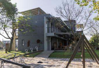             Serenegray B&B has Balcony rooms