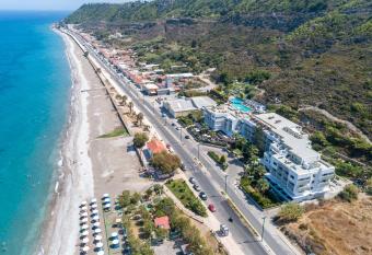 Sirene Beach Hotel has Balcony rooms