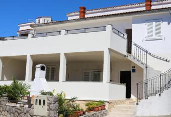 Apartment Katarina has Balcony rooms