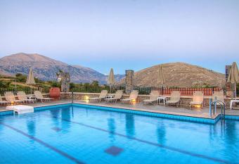 Elia Meronas has Balcony rooms