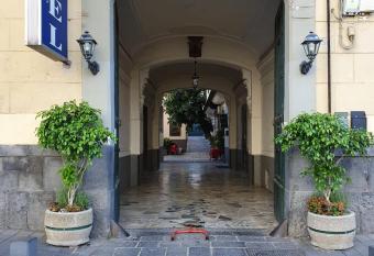 Hotel Fiorentina has Balcony rooms