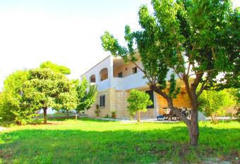 Salento Appartamenti allows 18 year olds to book a room