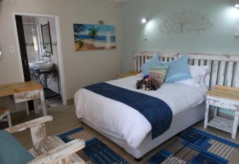 Isle La Breeze Guest House allows 18 year olds to book a room