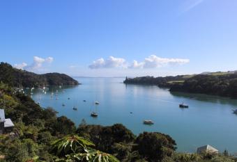 Mangonui Motel allows 18 year olds to book a room