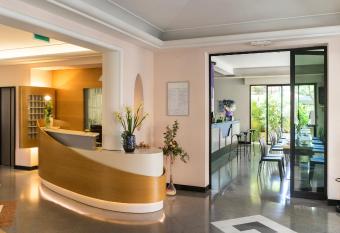 Hotel Sampaoli has Balcony rooms