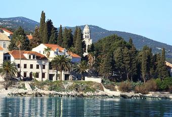 Apartment Romano allows 18 year olds to book a room