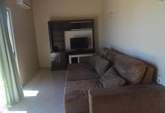 Hotel Morada Del Este allows 18 year olds to book a room