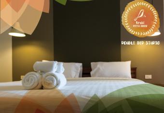 Krabi Pitta House has Balcony rooms