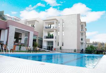 Grazia Apartments has Balcony rooms