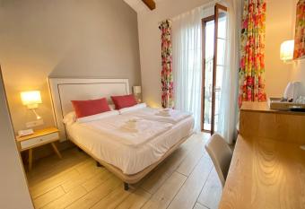 Rosal by Vilamassalia Only Adults has Balcony rooms