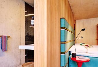 Nomad Design & Lifestyle Hotel has Balcony rooms