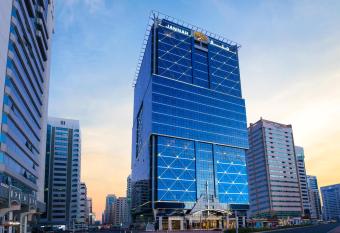 Jannah Burj Al Sarab allows 18 year olds to book a room