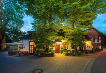 zuhause bei Hoffmann has Balcony rooms