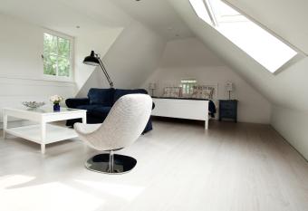 B & B De Lorijn allows 18 year olds to book a room