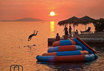 Holiday Park Mandrice has Balcony rooms