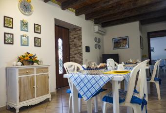 La Vecchia Montagna B&B allows 18 year olds to book a room