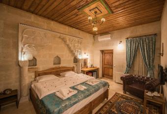 Charming Cave Hotel has Balcony rooms