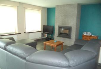 De Zandhoorn allows 18 year olds to book a room