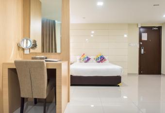 Mornington Hotel Sitiawan has Balcony rooms