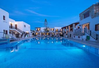 Contaratos Beach Hotel has Balcony rooms