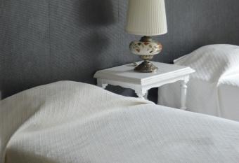 Wallis Rato has Balcony rooms