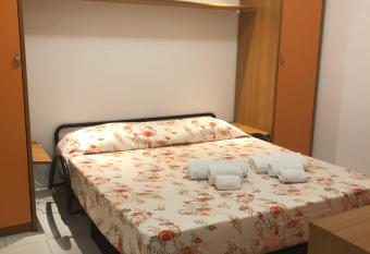 Appartamenti Gallipoli allows 18 year olds to book a room