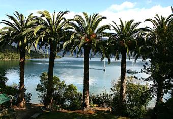 Te Mahia Bay Resort has Balcony rooms