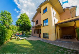 Loft Tamanti has Balcony rooms