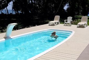 Cahuita Inn has Balcony rooms
