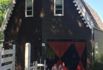 De Vink Bed & Breakfast has Balcony rooms