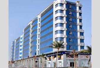 Citadines Al Salamah Jeddah allows 18 year olds to book a room