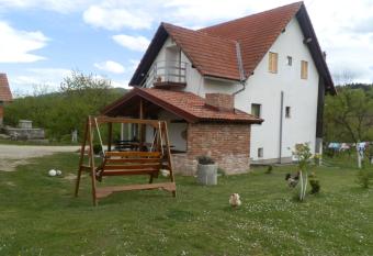 Apartment Anna has Balcony rooms