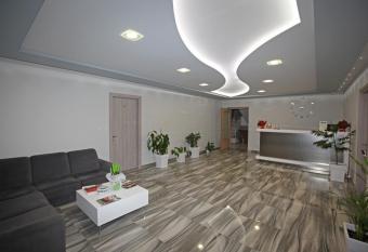 Star Hotel Saranda has Balcony rooms